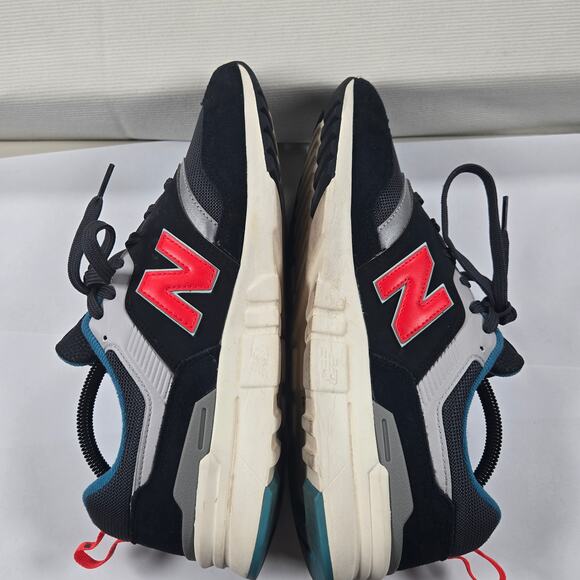 New Balance 997H "Magnet" Red Black Blue Shoe Men's Size 10.5 D - Picture 6 of 8
